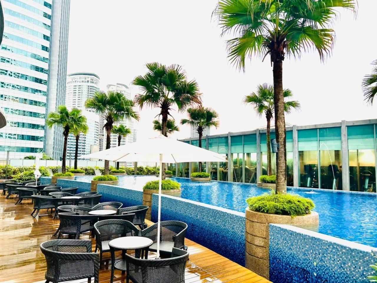 Vortex Suites Klcc By Moonlight Kuala Lumpur Exterior photo